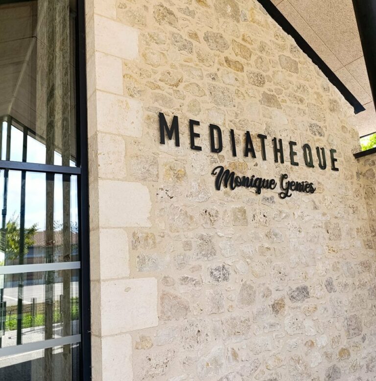 MÉDIATHÈQUE
